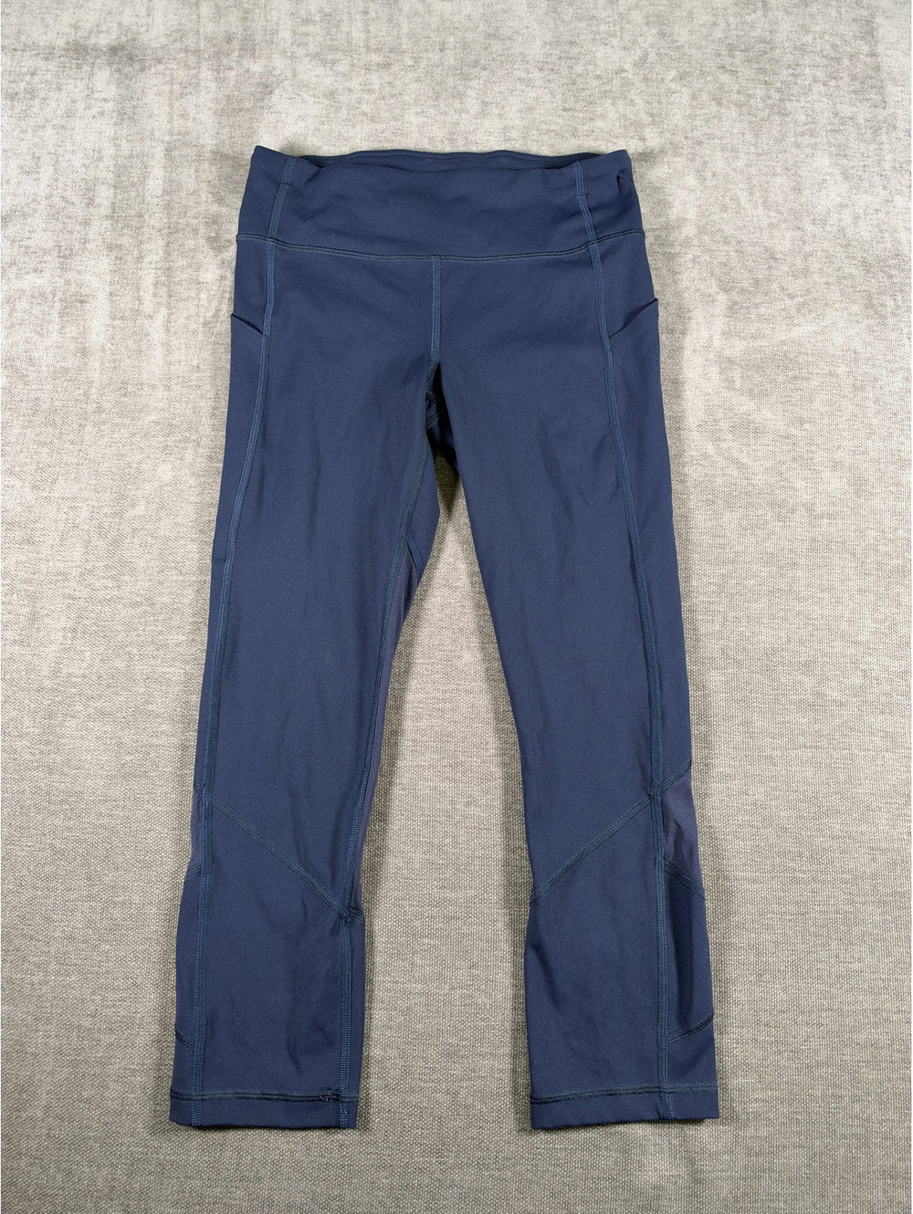 Lululemon Pace Rival Crop Leggings Size 4 Navy Blue